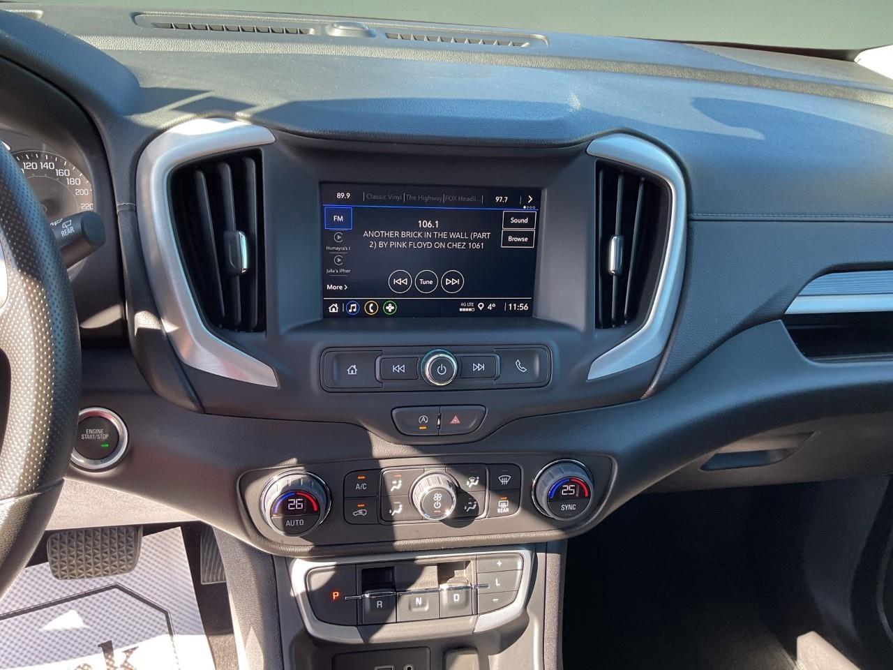 2024 GMC Terrain SLE 4dr All-Wheel Drive Photo