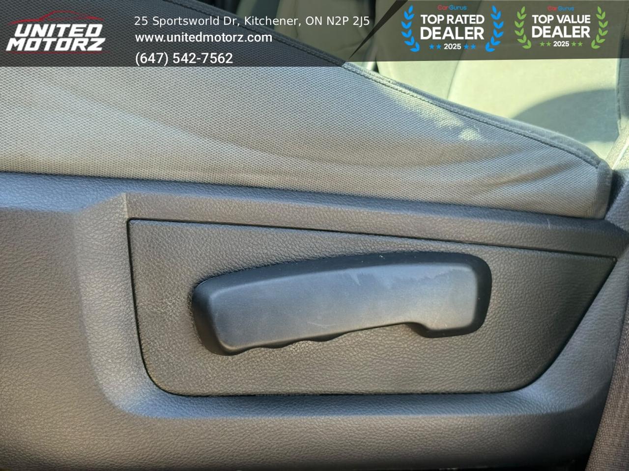 2017 RAM 1500 ST CREW CAB 140.5" 4WD 5.7L~SAFETY CERTIFIED~ Photo