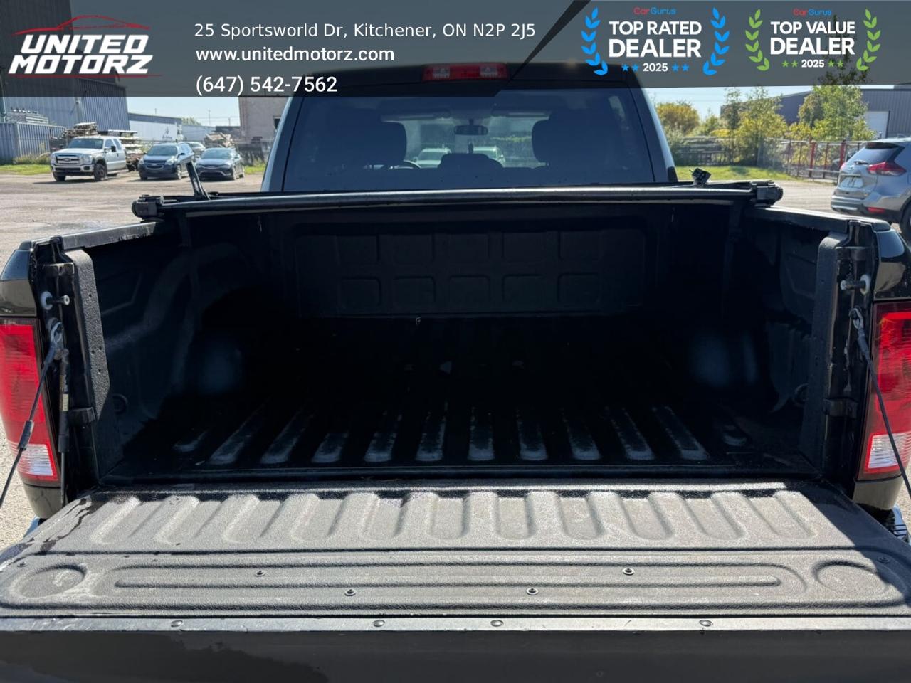 2017 RAM 1500 ST CREW CAB 140.5" 4WD 5.7L~SAFETY CERTIFIED~ Photo