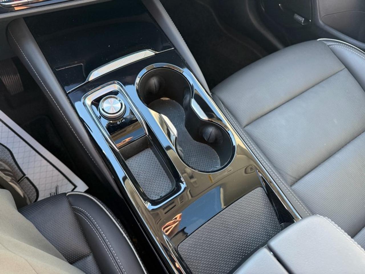 2025 Buick Envision AWD 4dr Avenir Photo