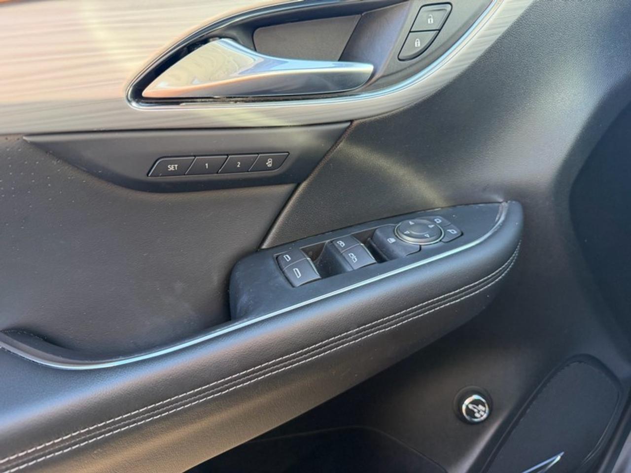2025 Buick Envision AWD 4dr Avenir Photo
