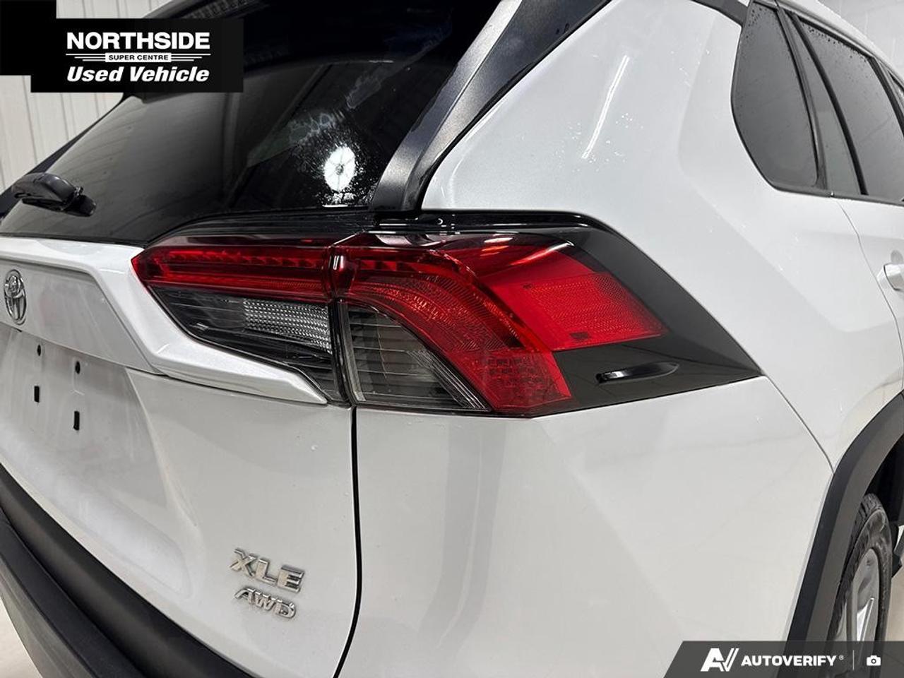 2023 Toyota RAV4 XLE AWD Photo