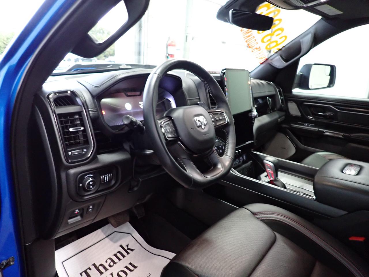 2025 RAM 1500 Rebel X PKG 4WD 5'7 BOX LEATHER NAVI SUNROOF Photo
