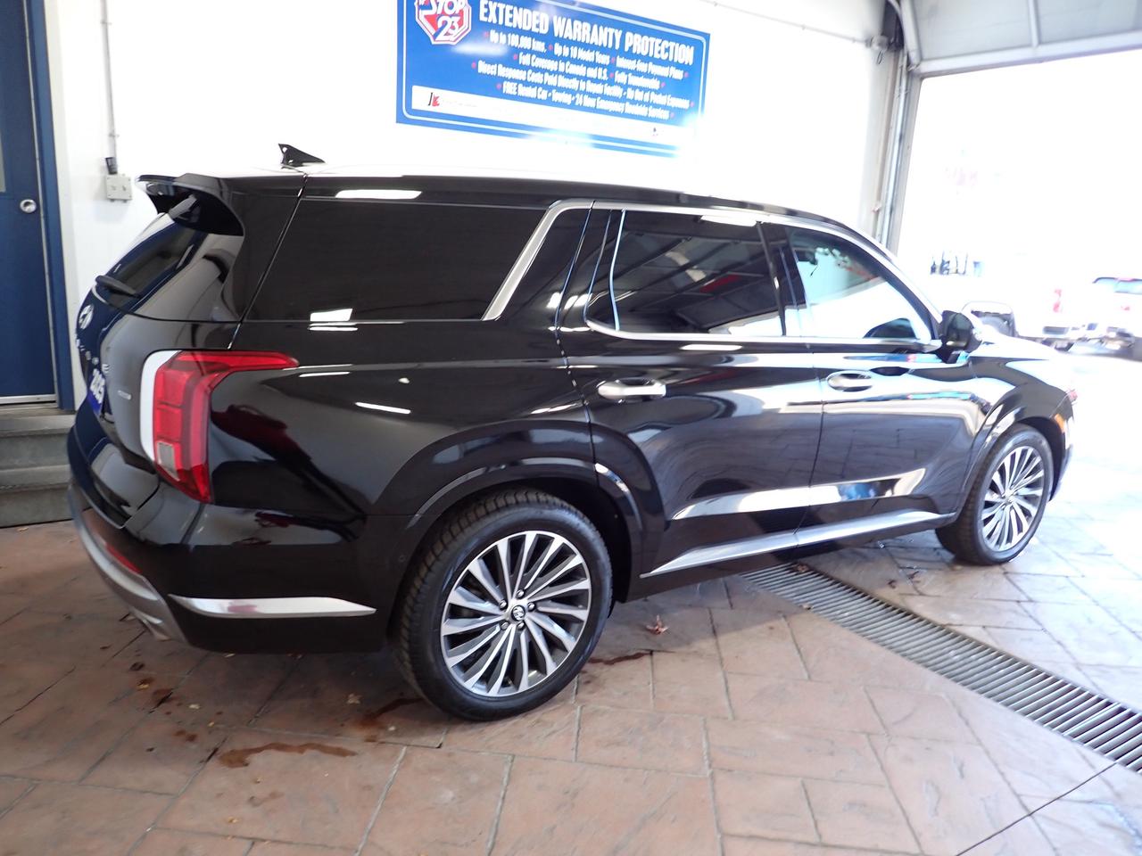2025 Hyundai PALISADE Ultimate Calligraphy 7-PASS 4WD LEATHER NAVI SUNROOF Photo1