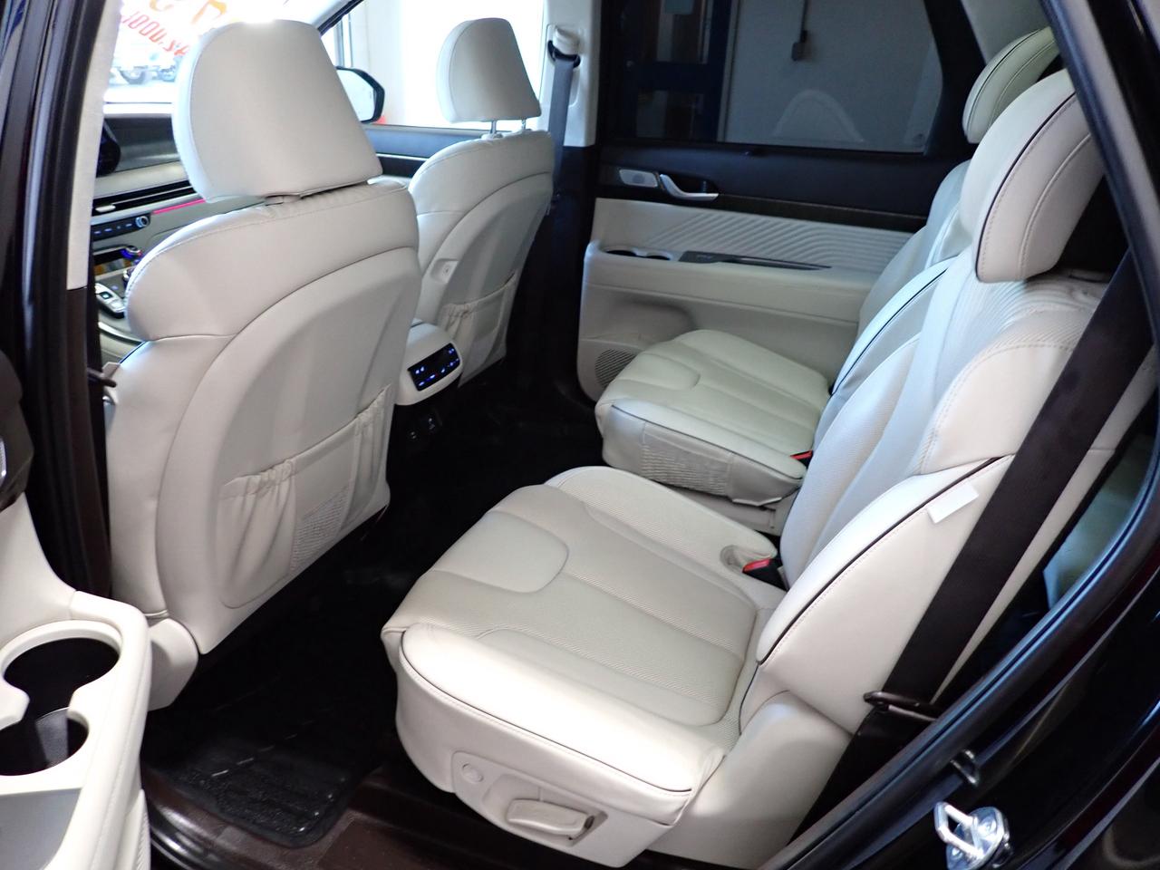 2025 Hyundai PALISADE Ultimate Calligraphy 7-PASS 4WD LEATHER NAVI SUNROOF Photo