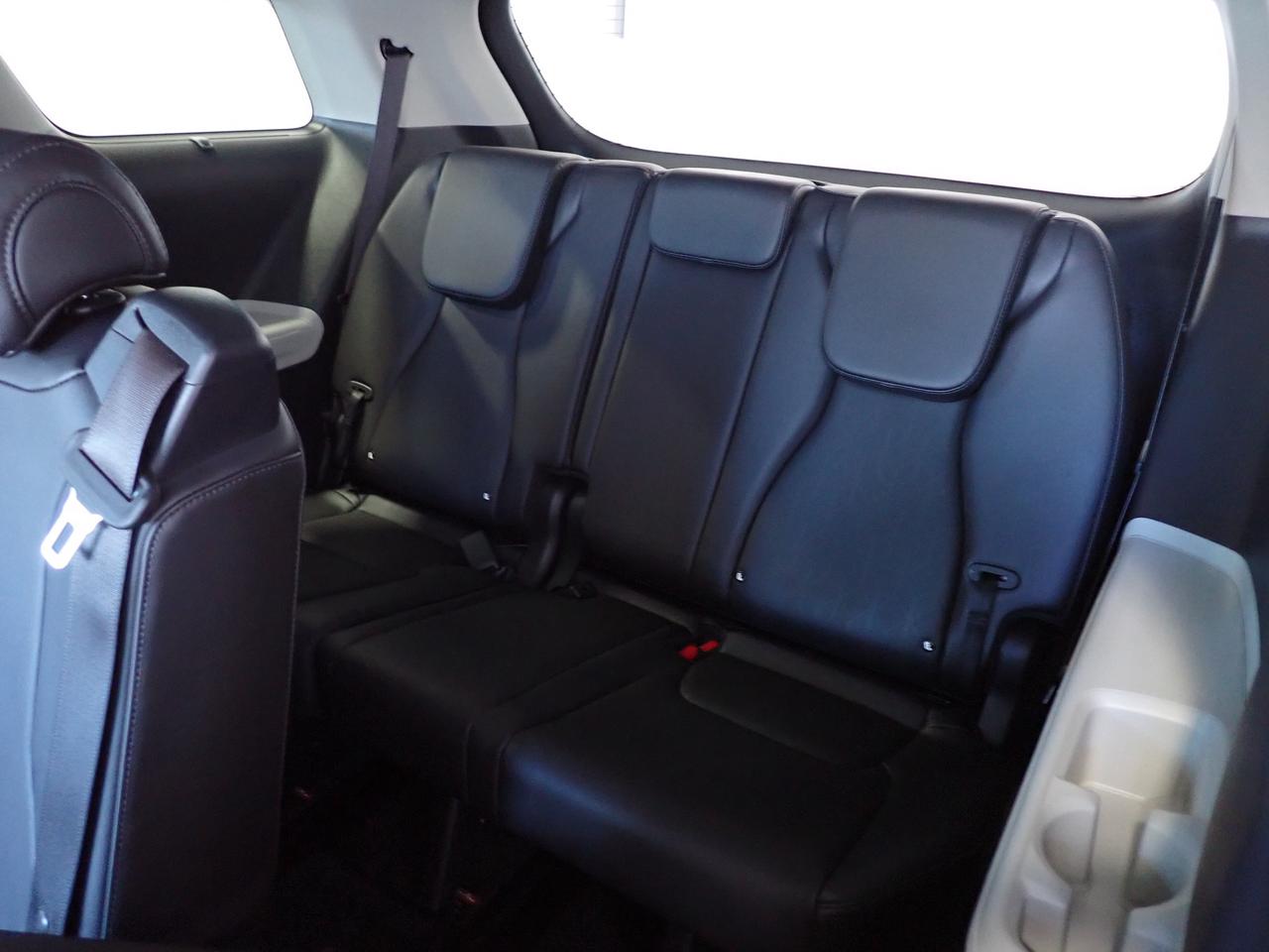 2024 Kia Carnival EX FWD LEATHER NAVI 8 PASS Photo
