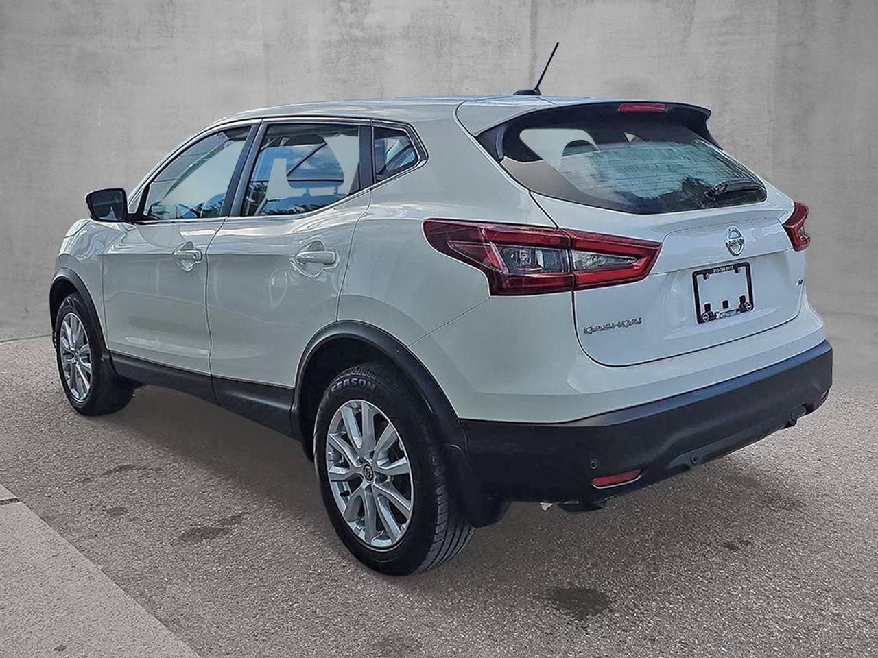 2023 Nissan Qashqai S Photo1