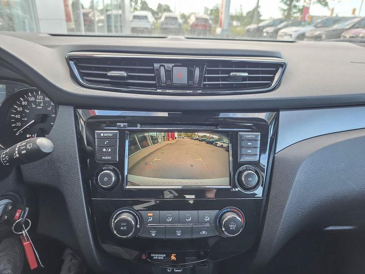 2023 Nissan Qashqai S Photo