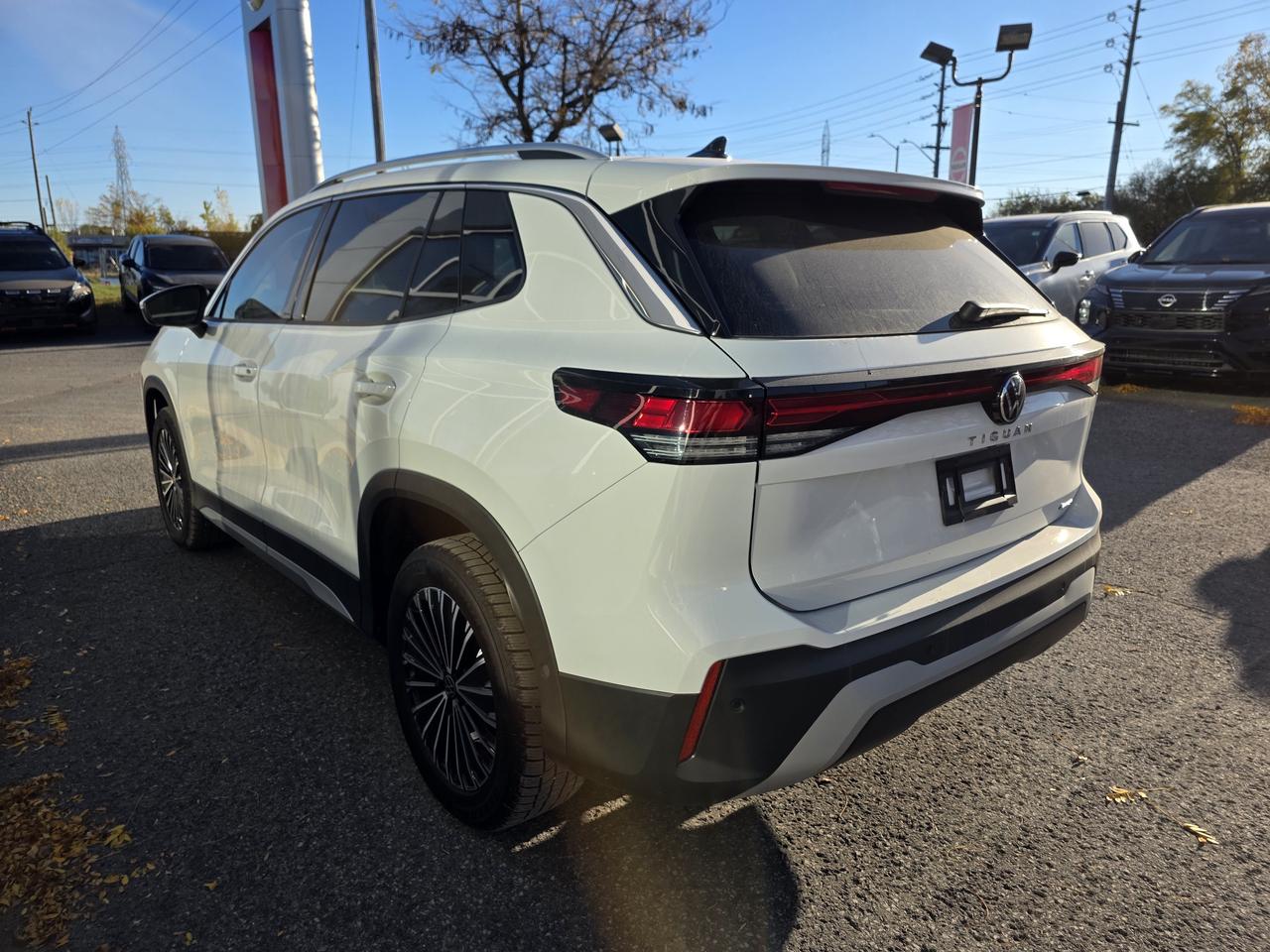 2026 Volkswagen Tiguan COMFORTLINE Photo3