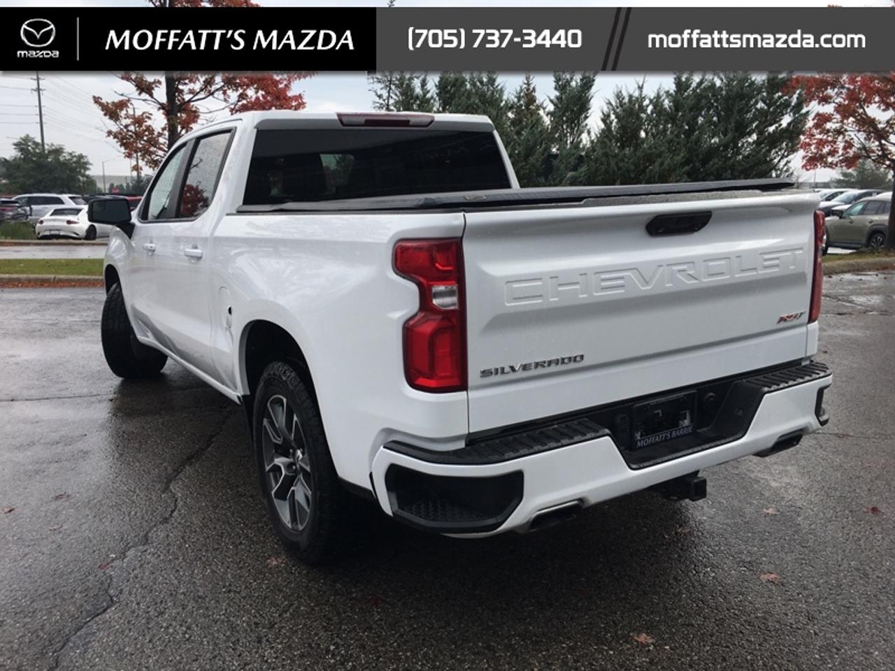 2022 Chevrolet Silverado 1500 RST Photo2