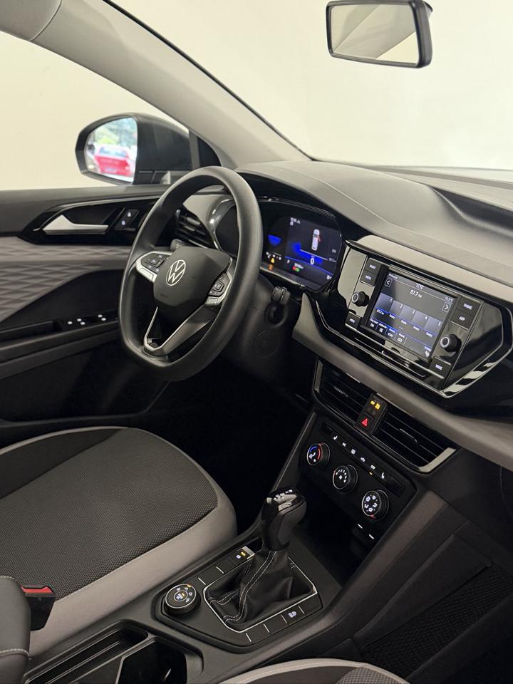 2022 Volkswagen Taos Trendline Photo