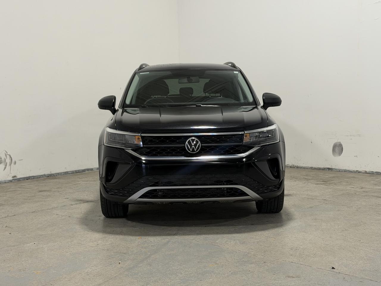 2022 Volkswagen Taos Trendline Photo1