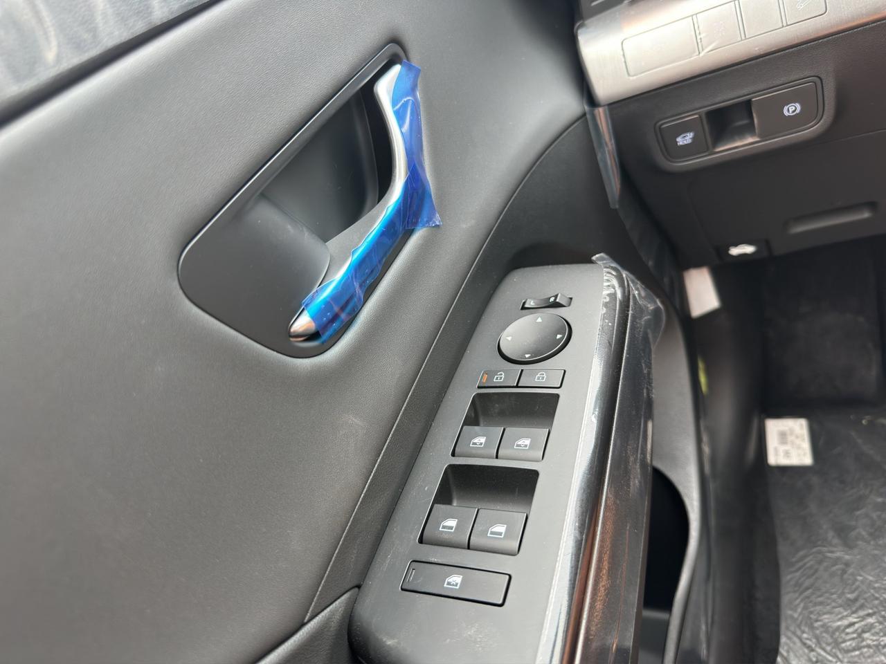 2027 Hyundai KONA Preferred Photo