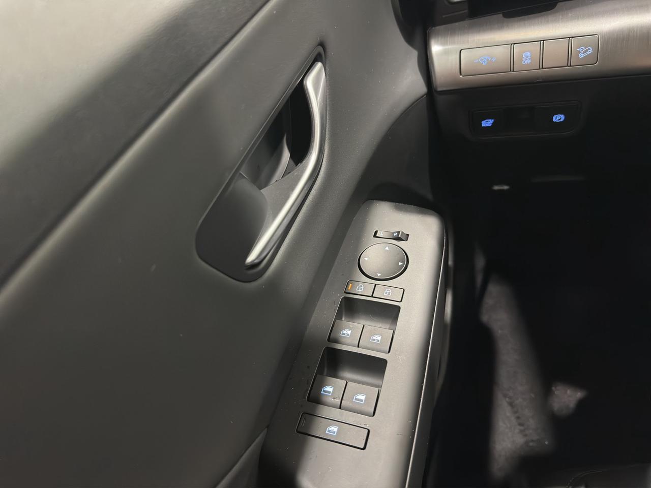 2027 Hyundai KONA Preferred Photo