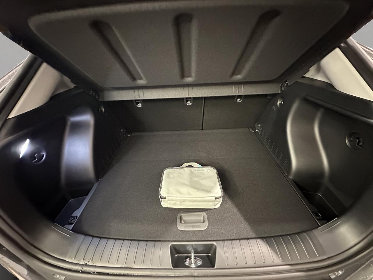 2027 Hyundai KONA Preferred Photo