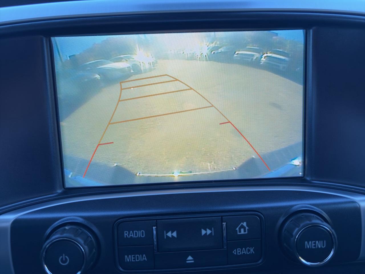2018 GMC Sierra 1500 SLT | Front Collision Warning | Lane Keep Assist | Lane Departure Warning |  Tow Hitch | Photo