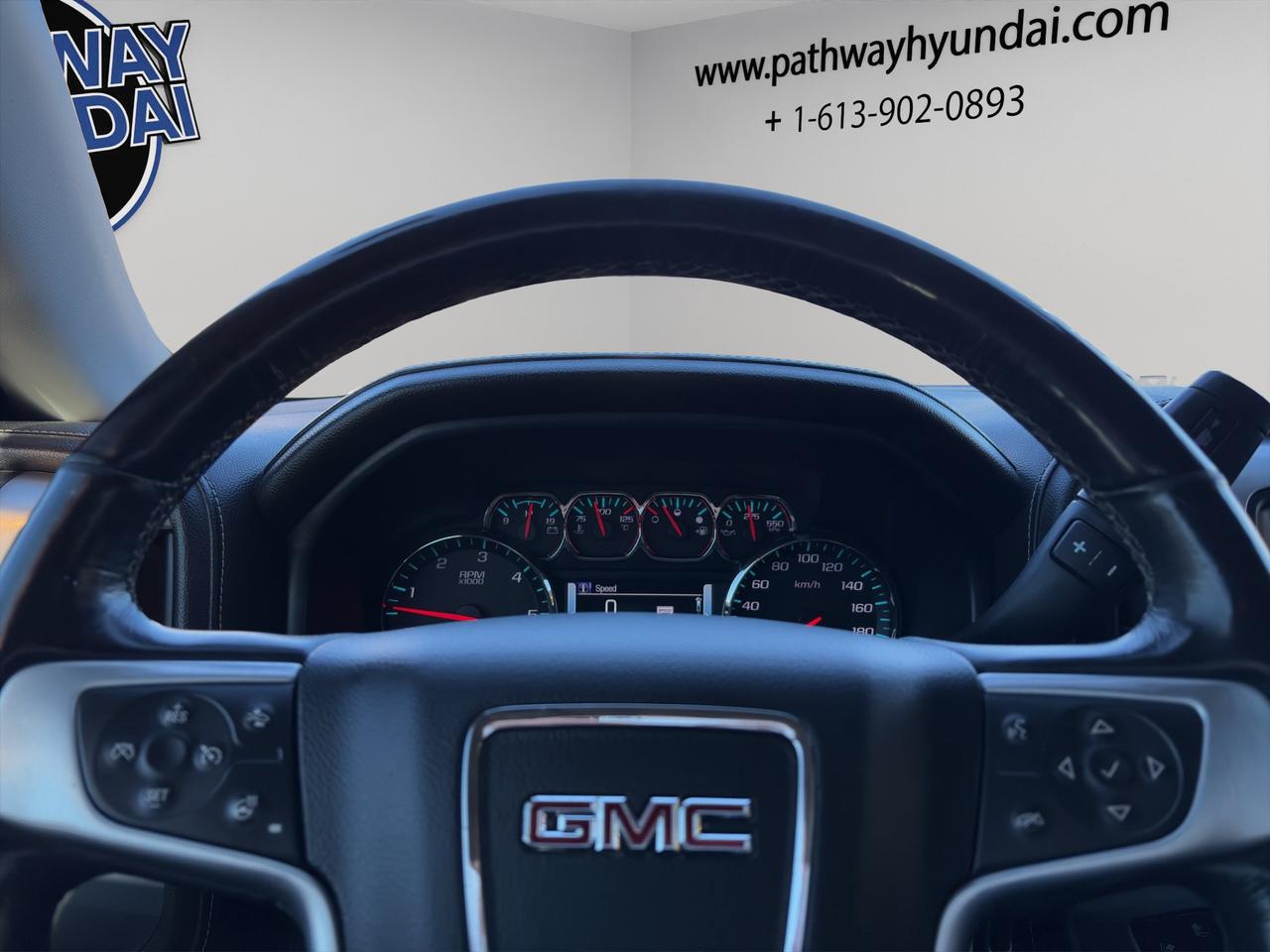 2018 GMC Sierra 1500 SLT | Front Collision Warning | Lane Keep Assist | Lane Departure Warning |  Tow Hitch | Photo