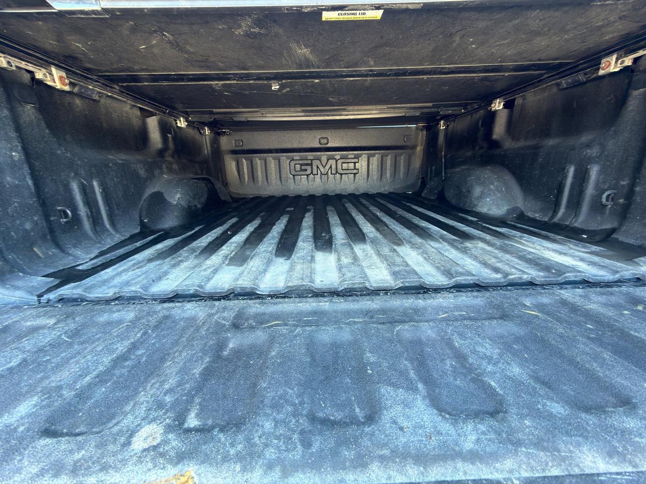 2018 GMC Sierra 1500 SLT | Front Collision Warning | Lane Keep Assist | Lane Departure Warning |  Tow Hitch | Photo