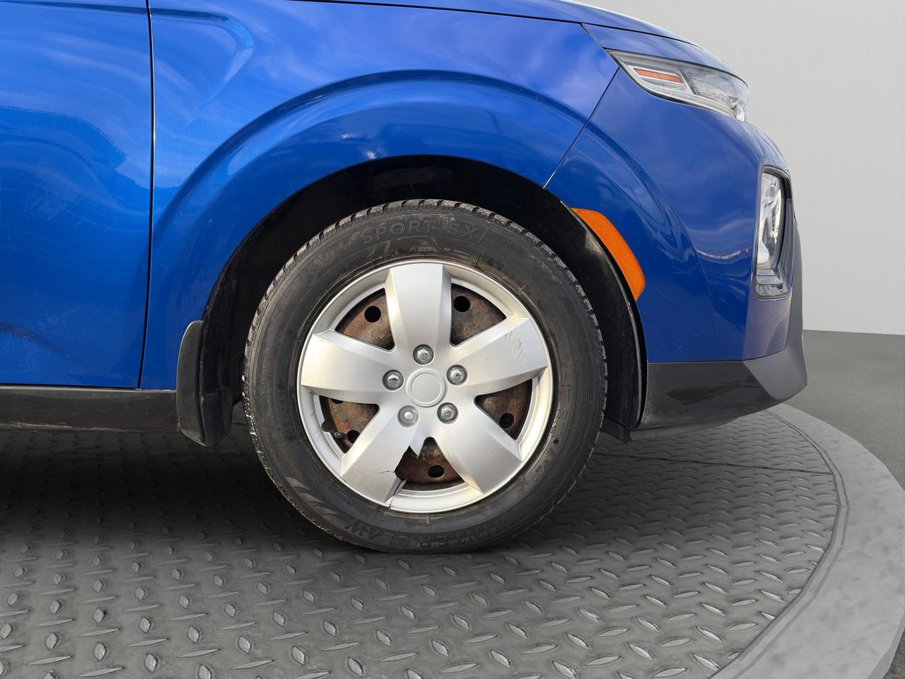 2020 Kia Soul EX | Anti-lock Braking System |  Lane Keeping Assist | Collision-Avoidance Assist | Photo