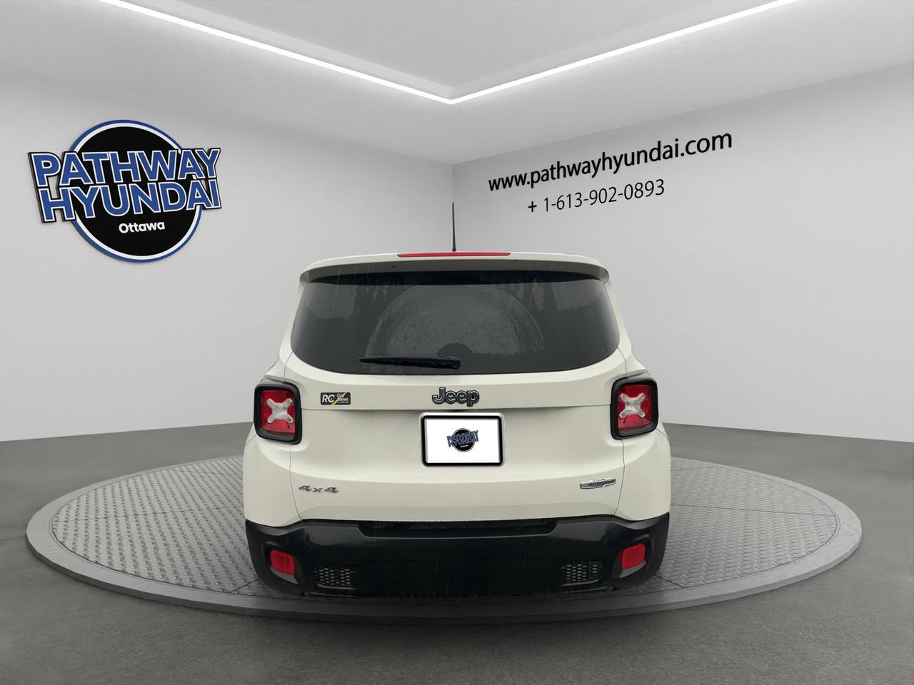 2016 Jeep Renegade North | Blind Spot Monitor | Dual Sunroof | Break Assist & Ant-Lock Breaks | | Photo4