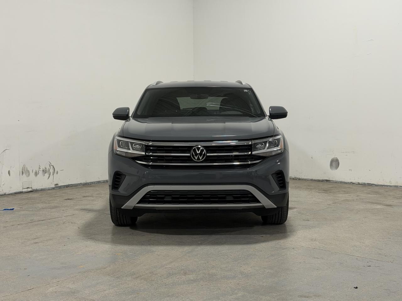 2020 Volkswagen Atlas Cross Sport Trendline Photo1