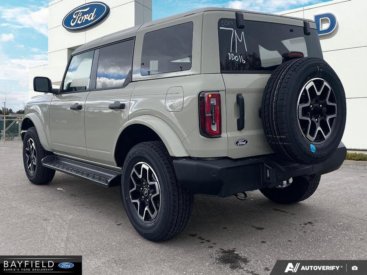 2026 Ford Bronco Outer Banks Photo