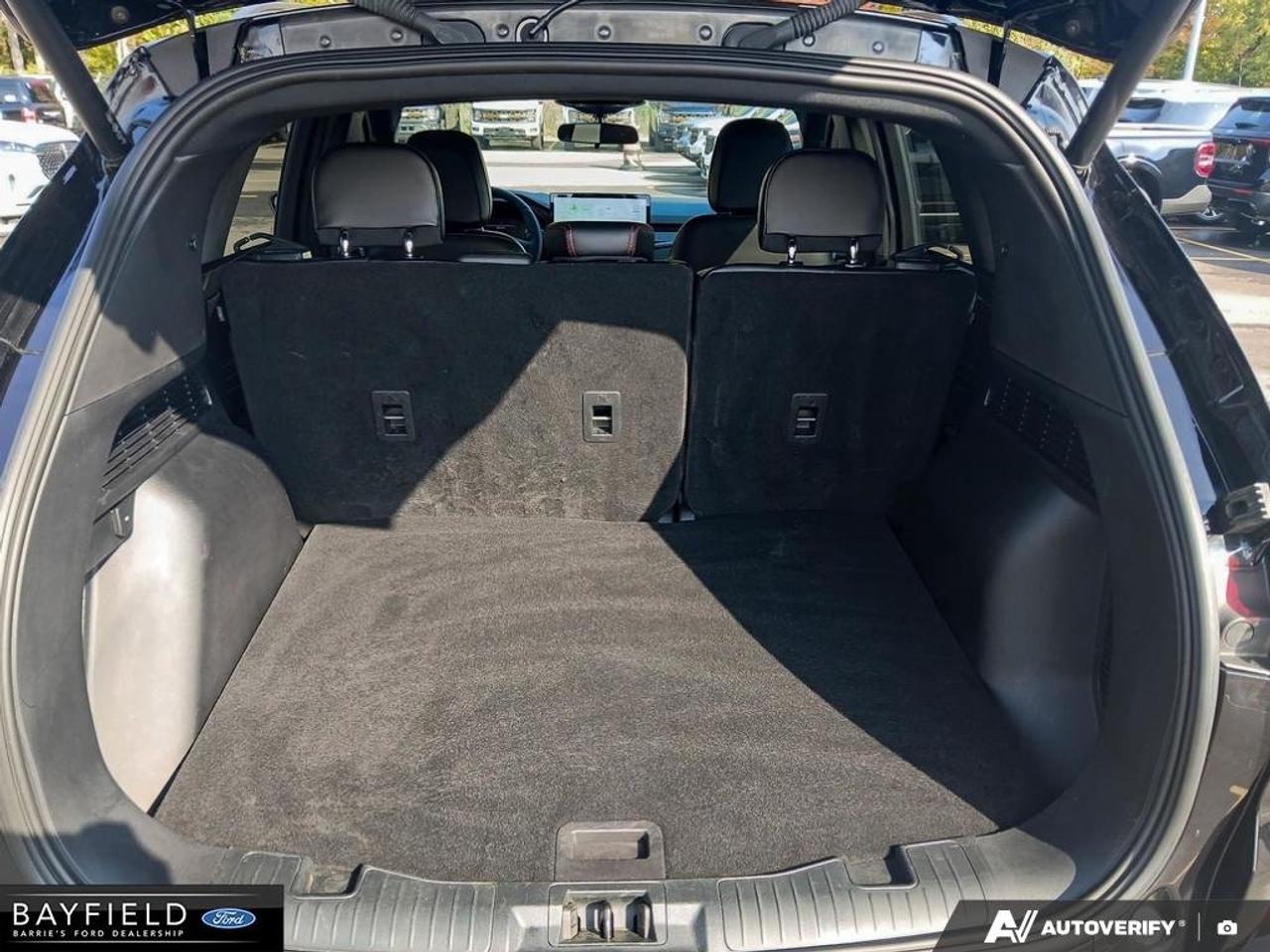 2024 Ford Escape ST-Line Photo