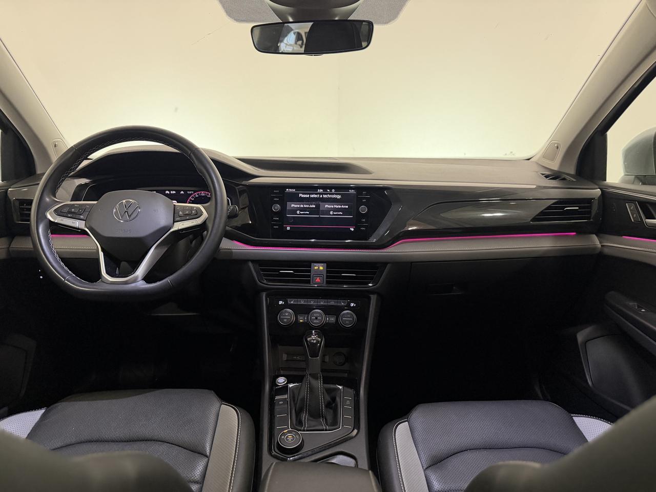 2022 Volkswagen Taos Highline Photo