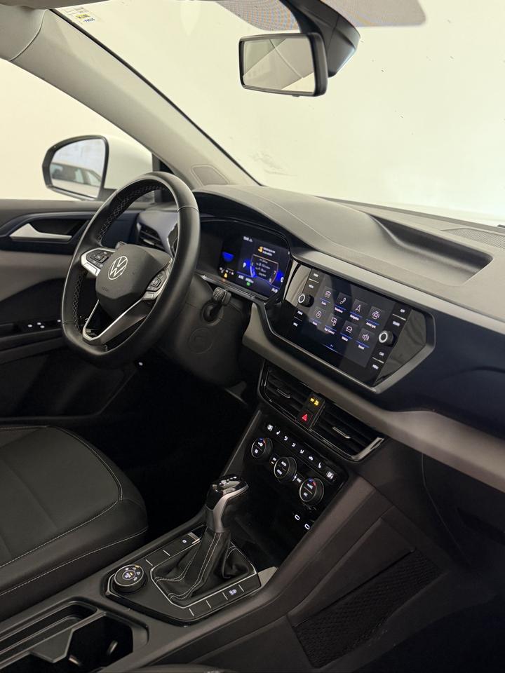 2022 Volkswagen Taos Comfortline Photo