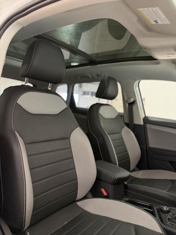 2022 Volkswagen Taos Highline Photo