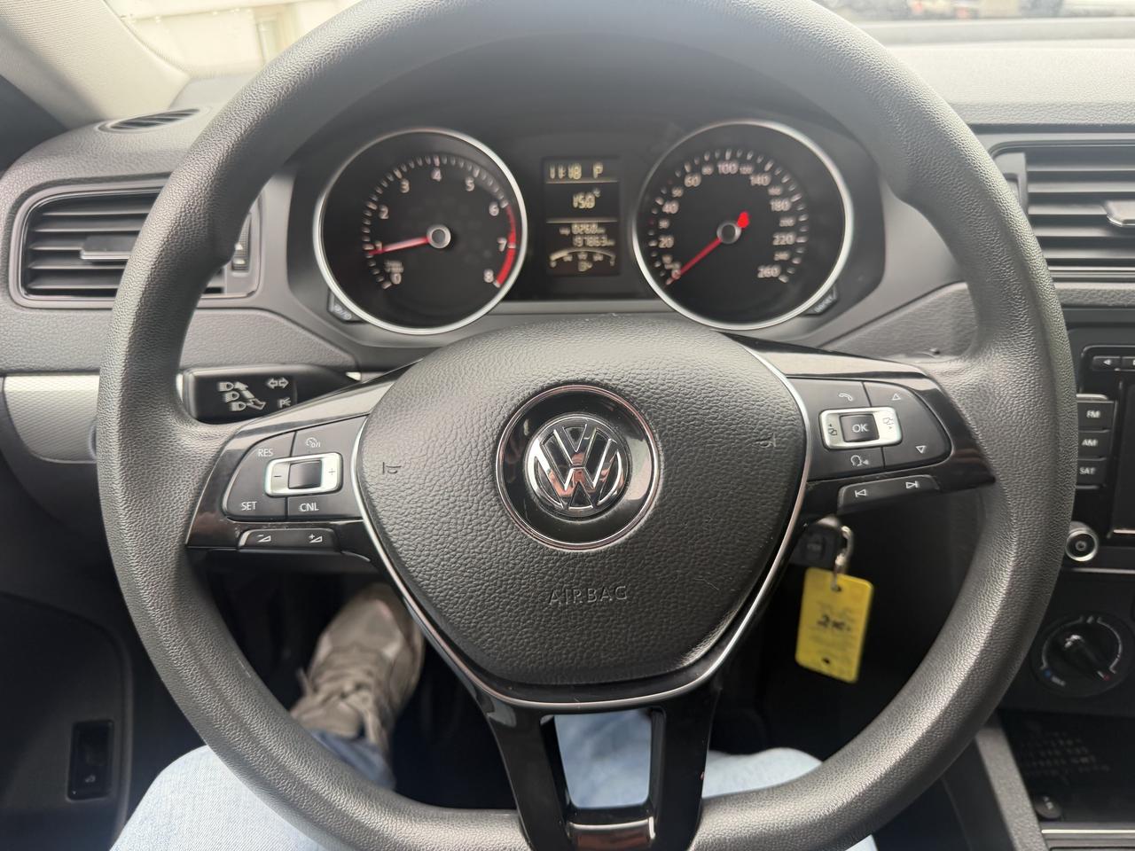 2015 Volkswagen Jetta TRENDLINE+ Photo