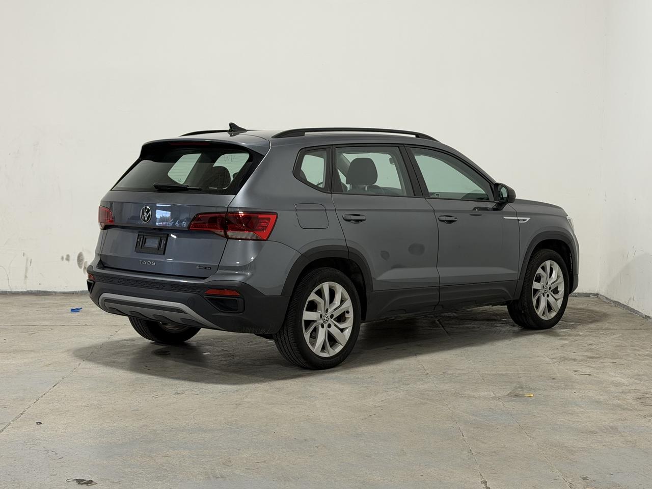 2023 Volkswagen Taos Trendline Photo