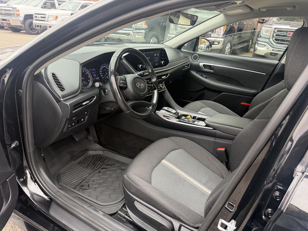 2021 Hyundai Sonata PREFERRED Photo