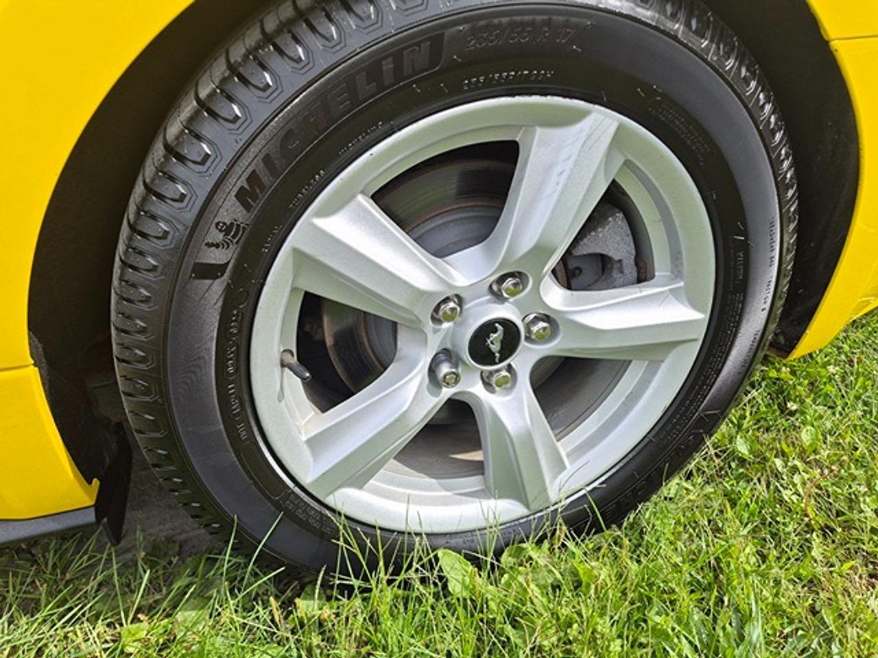 2015 Ford Mustang 2DR CONV V6 Photo