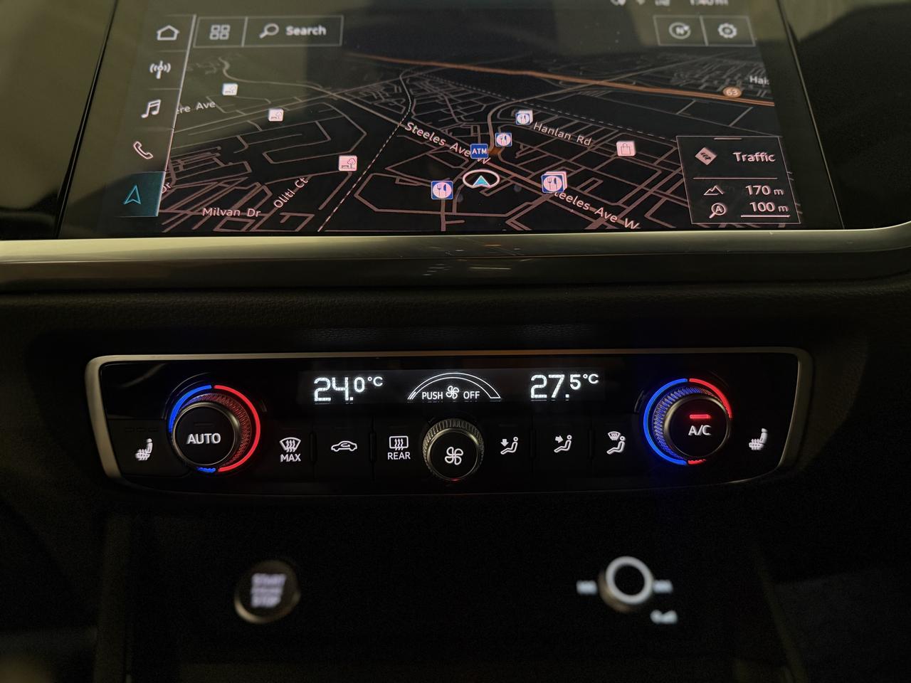 2020 Audi Q3 TECHNIK | BLACK OPTICS | PANOROOF | S LINE Photo