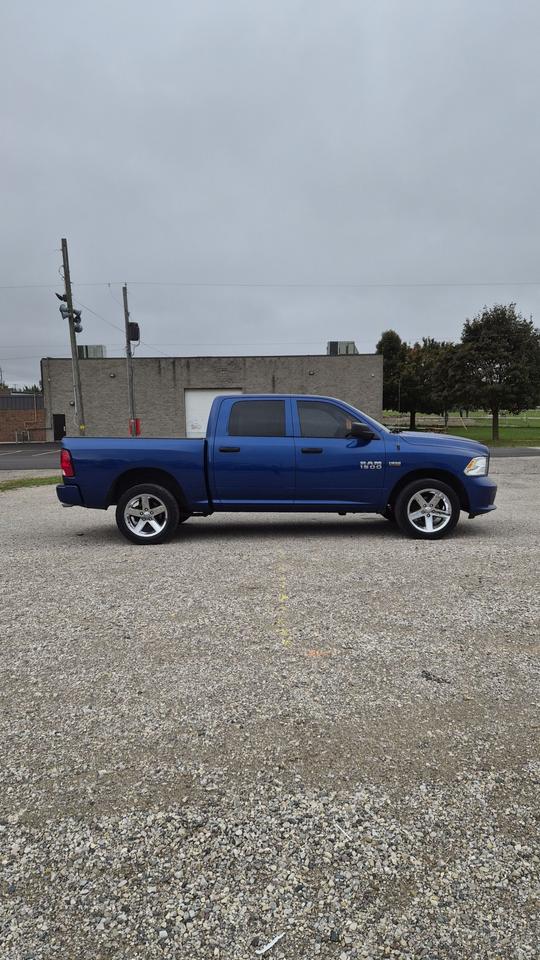 2018 RAM 1500 Express Photo