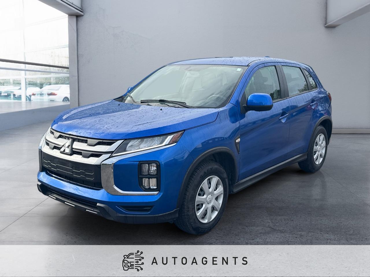 2023 Mitsubishi RVR SE 2WD Photo