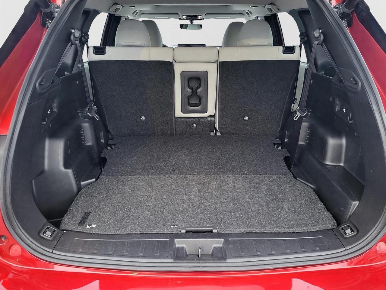 2026 Mitsubishi Outlander LE S-AWC Photo