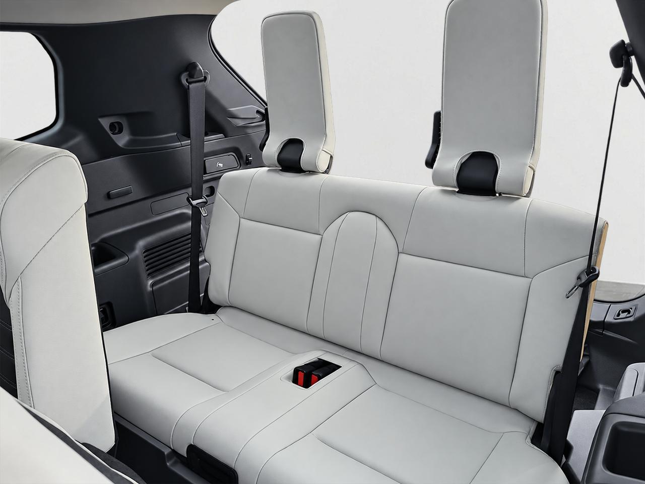 2026 Mitsubishi Outlander LE S-AWC Photo