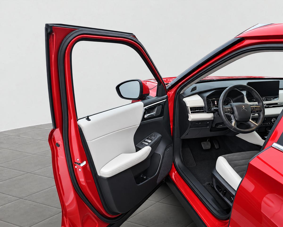 2026 Mitsubishi Outlander LE S-AWC Photo