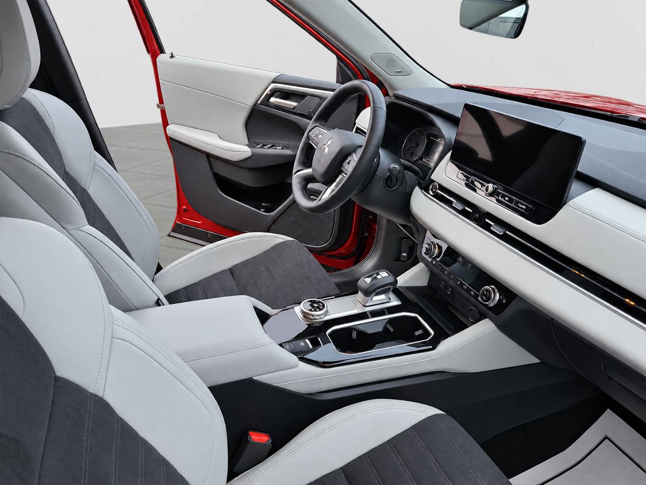 2026 Mitsubishi Outlander LE S-AWC Photo
