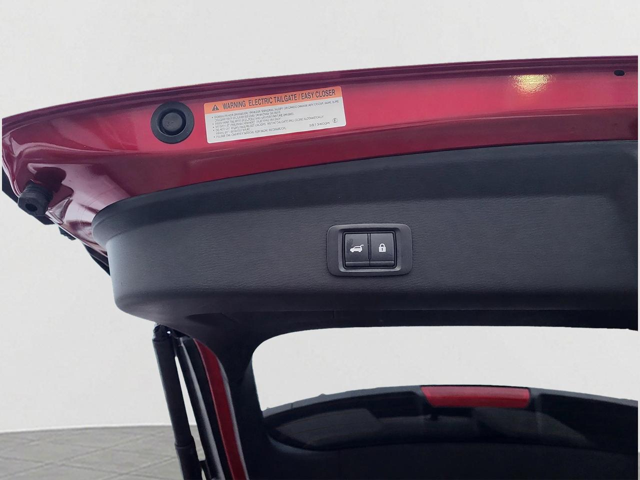 2026 Mitsubishi Outlander LE S-AWC Photo