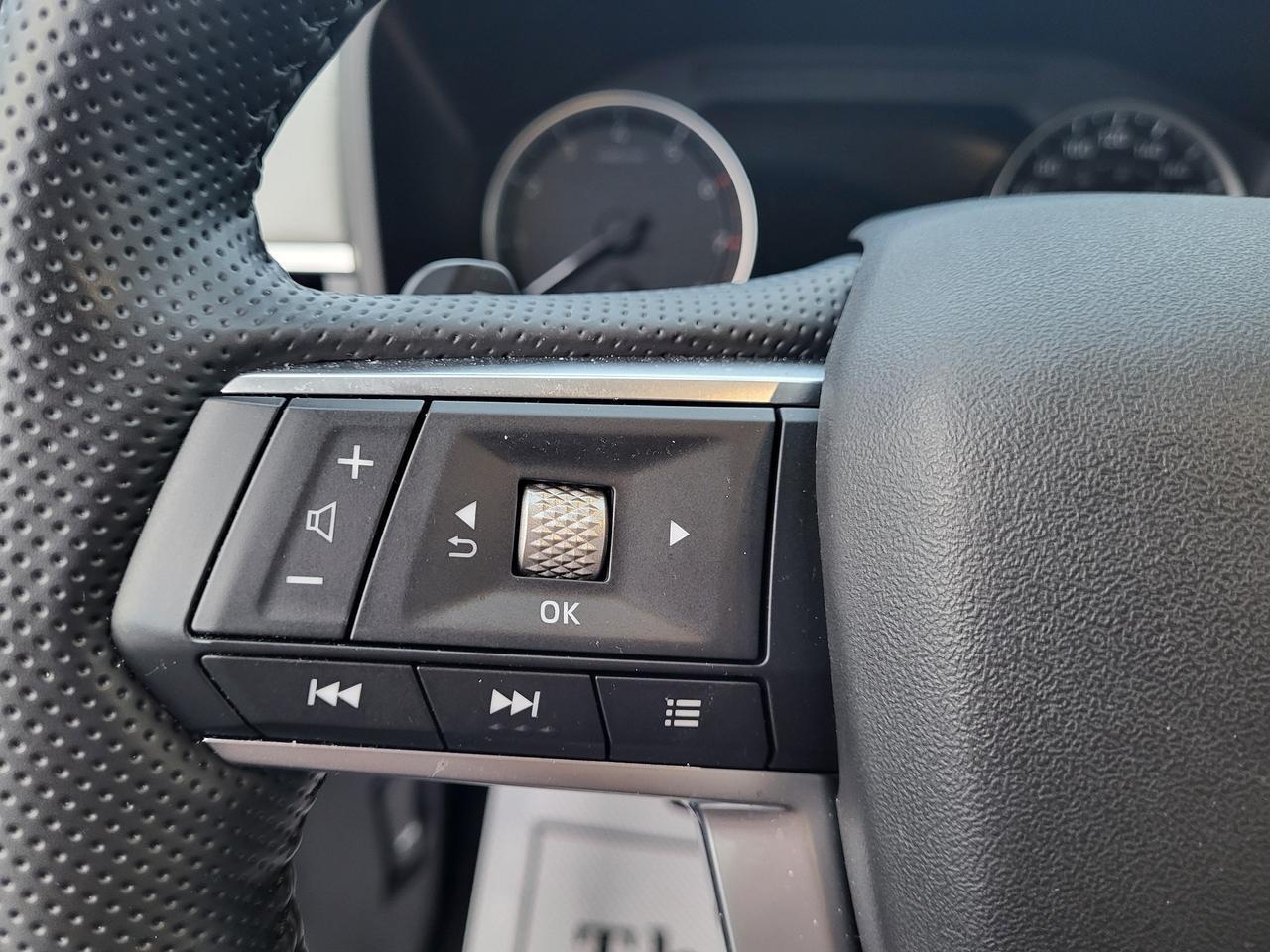2026 Mitsubishi Outlander LE S-AWC Photo