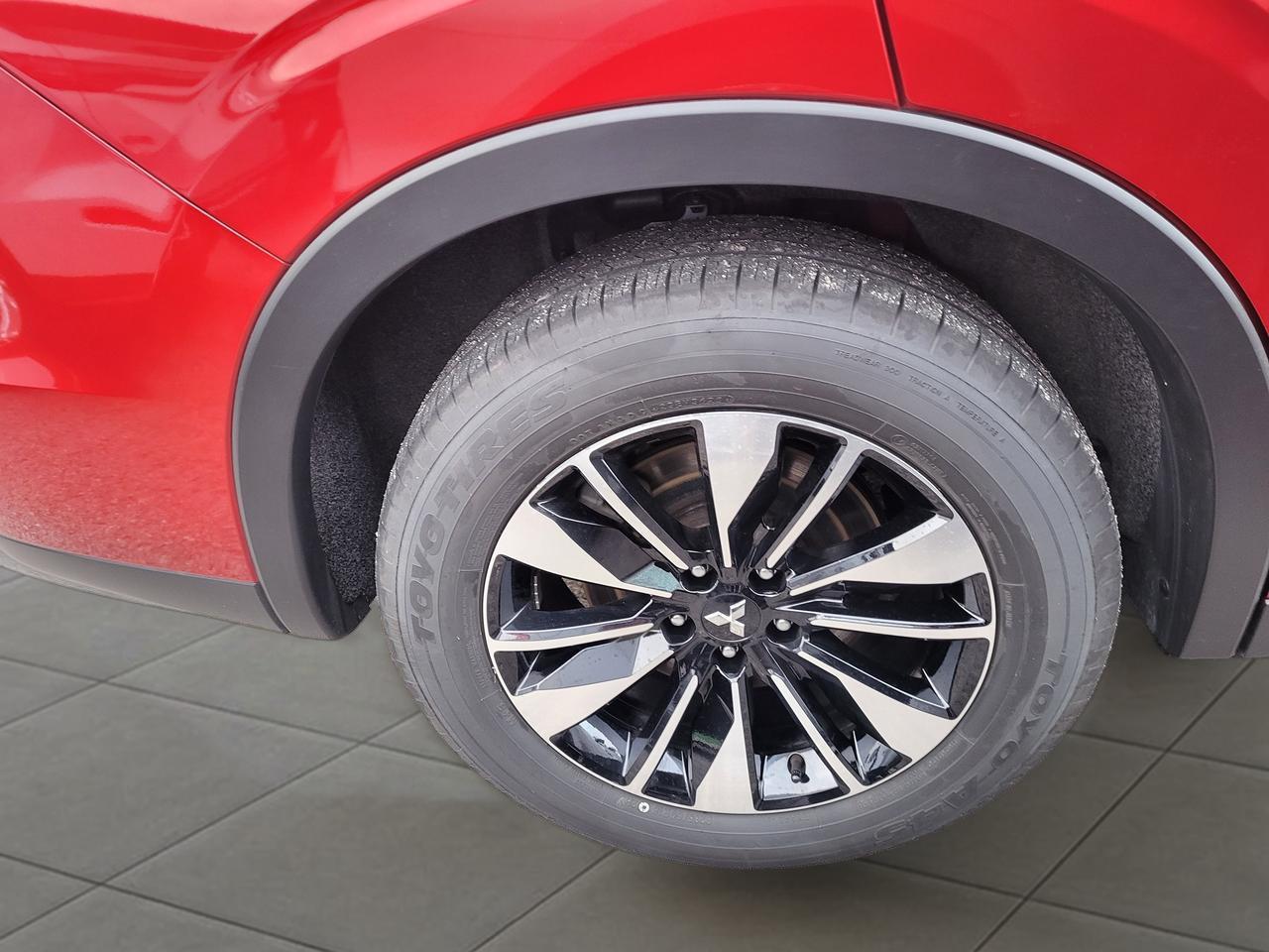 2026 Mitsubishi Outlander LE S-AWC Photo