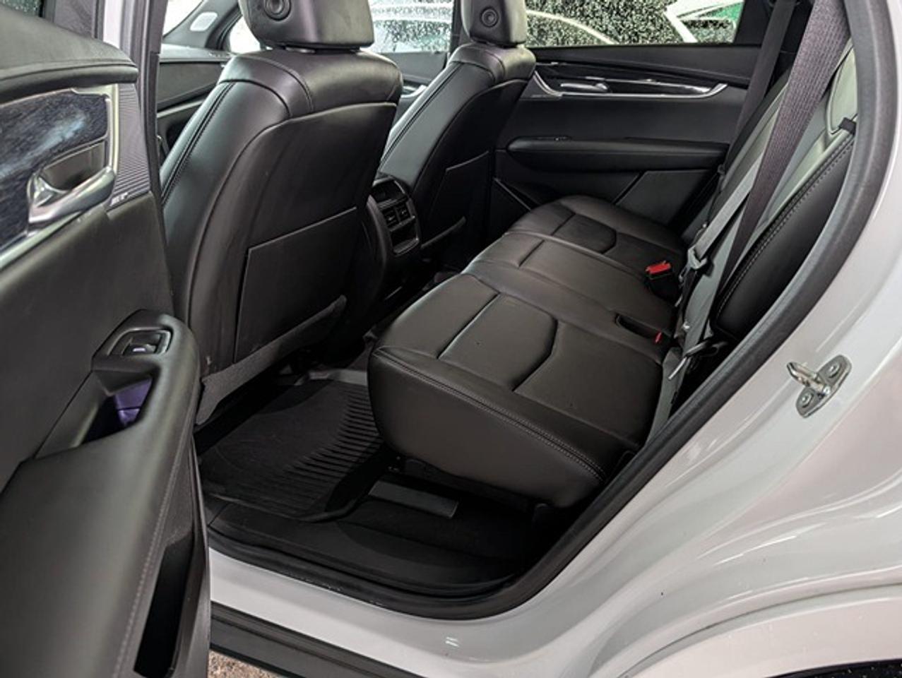 2023 Cadillac XT5 AWD 4dr Premium Luxury Photo