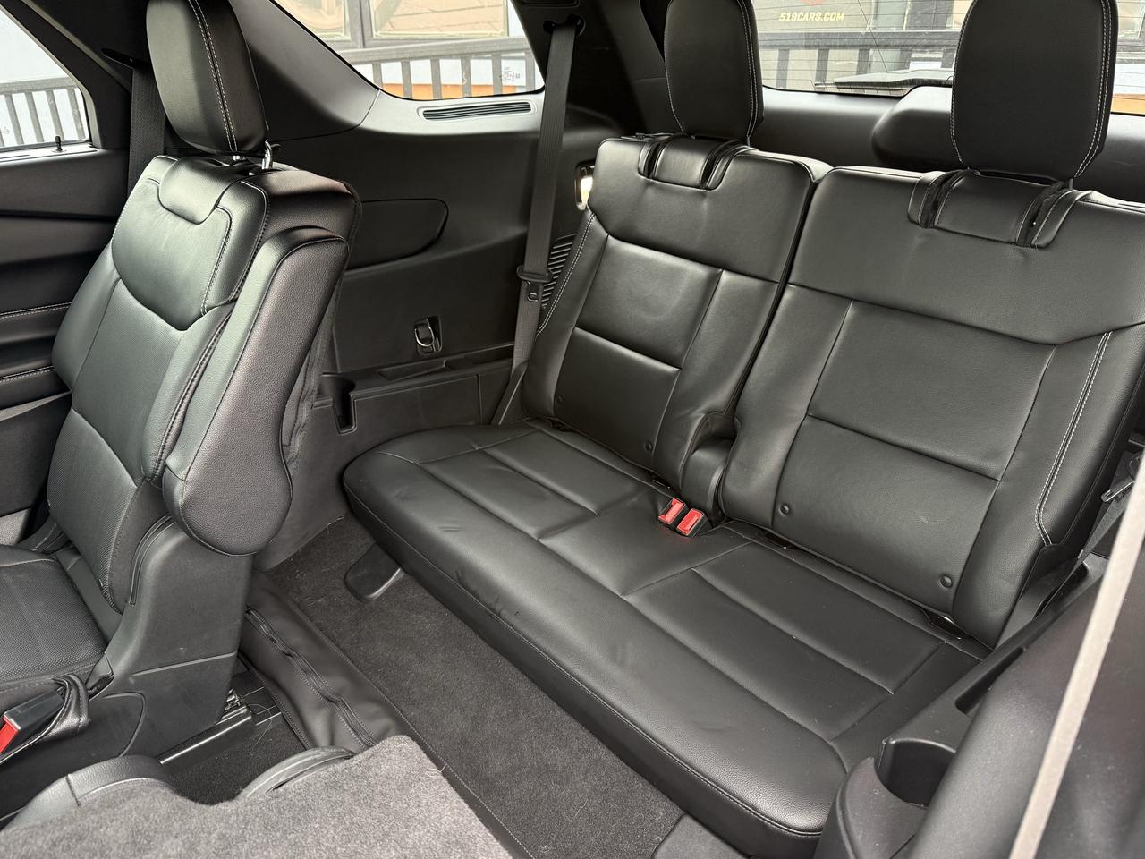 2022 Ford Explorer ST | Massage Seats | Backup Camera | Sunroof Photo