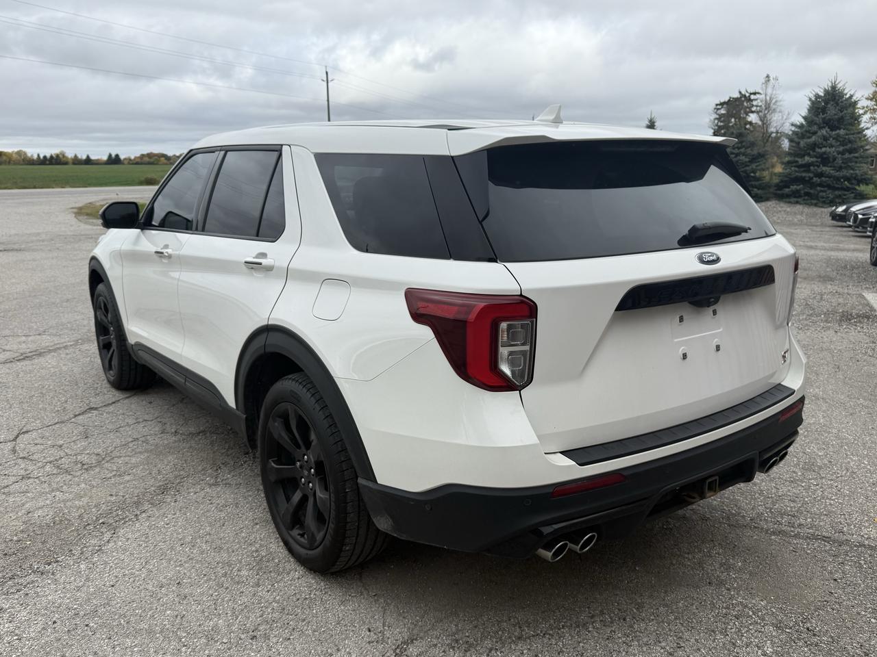 2022 Ford Explorer ST | Massage Seats | Backup Camera | Sunroof Photo2