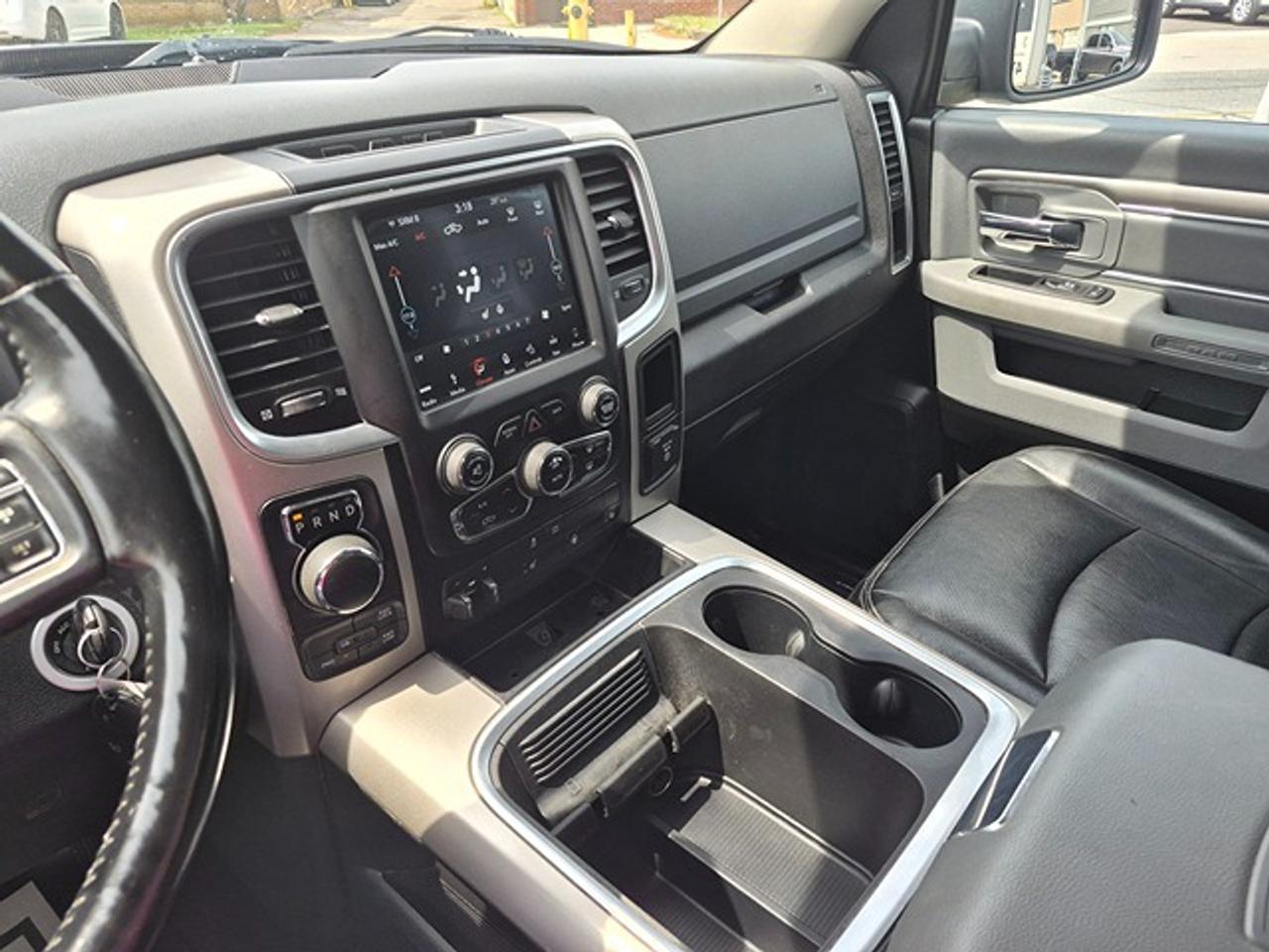 2018 RAM 1500 Outdoorsman 4x4 Crew Cab 5'7" Box Photo