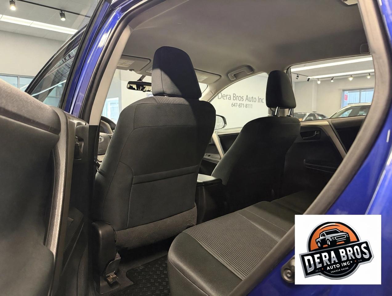 2014 Toyota RAV4 LE Photo3