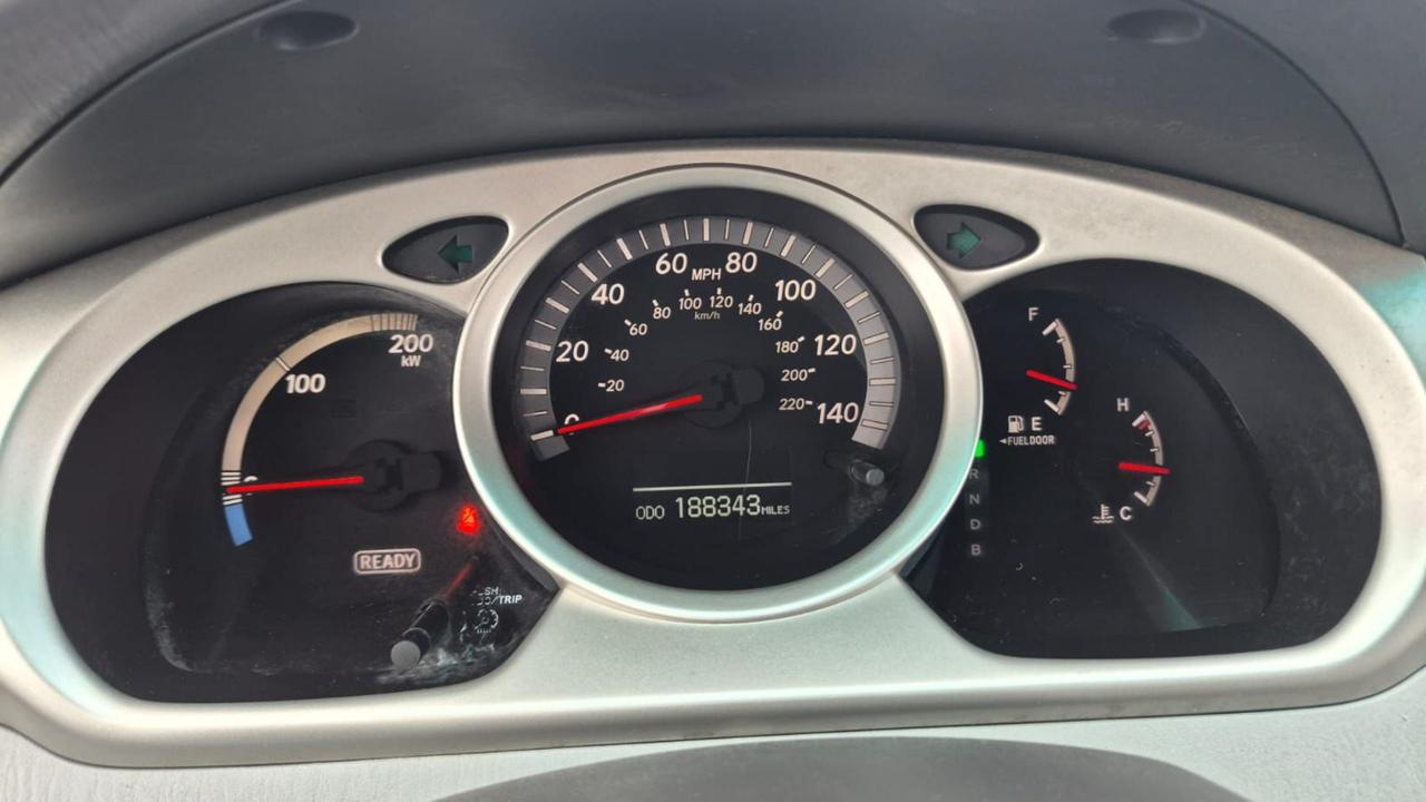 2006 Toyota Highlander HYBRID, LIMITED, LEATHER, LOADED, AS IS SPECIAL Photo